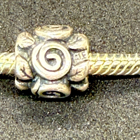 Retired Pandora Sterling Silver Rose Charm 790258 - Picture 1 of 12